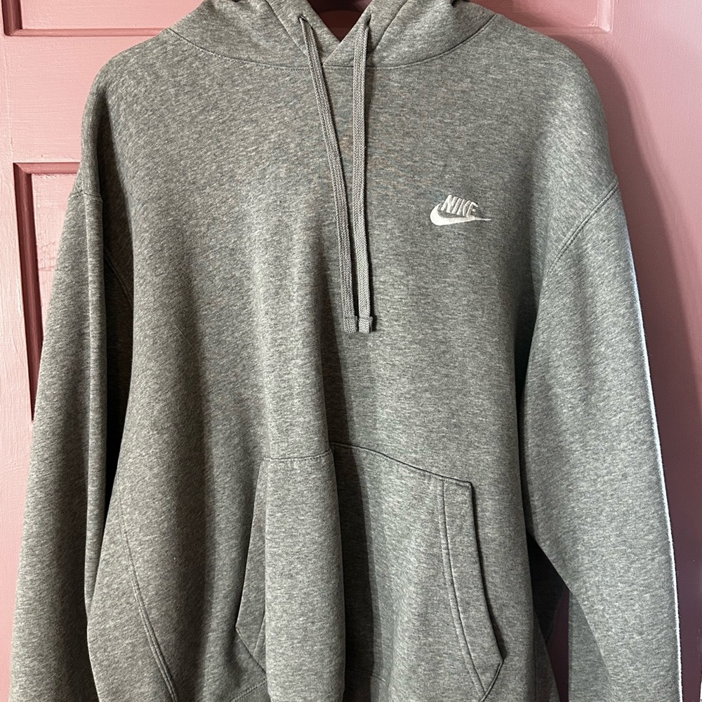 Nike Heather Gray Pullover Hoodie